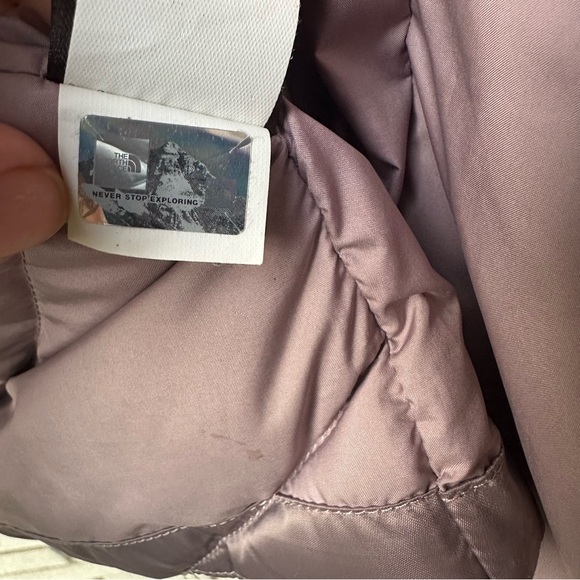 The North Face Aconcagua 550 Down Jacket Purple Satin Puffer Women’s XS - Picture 13 of 15